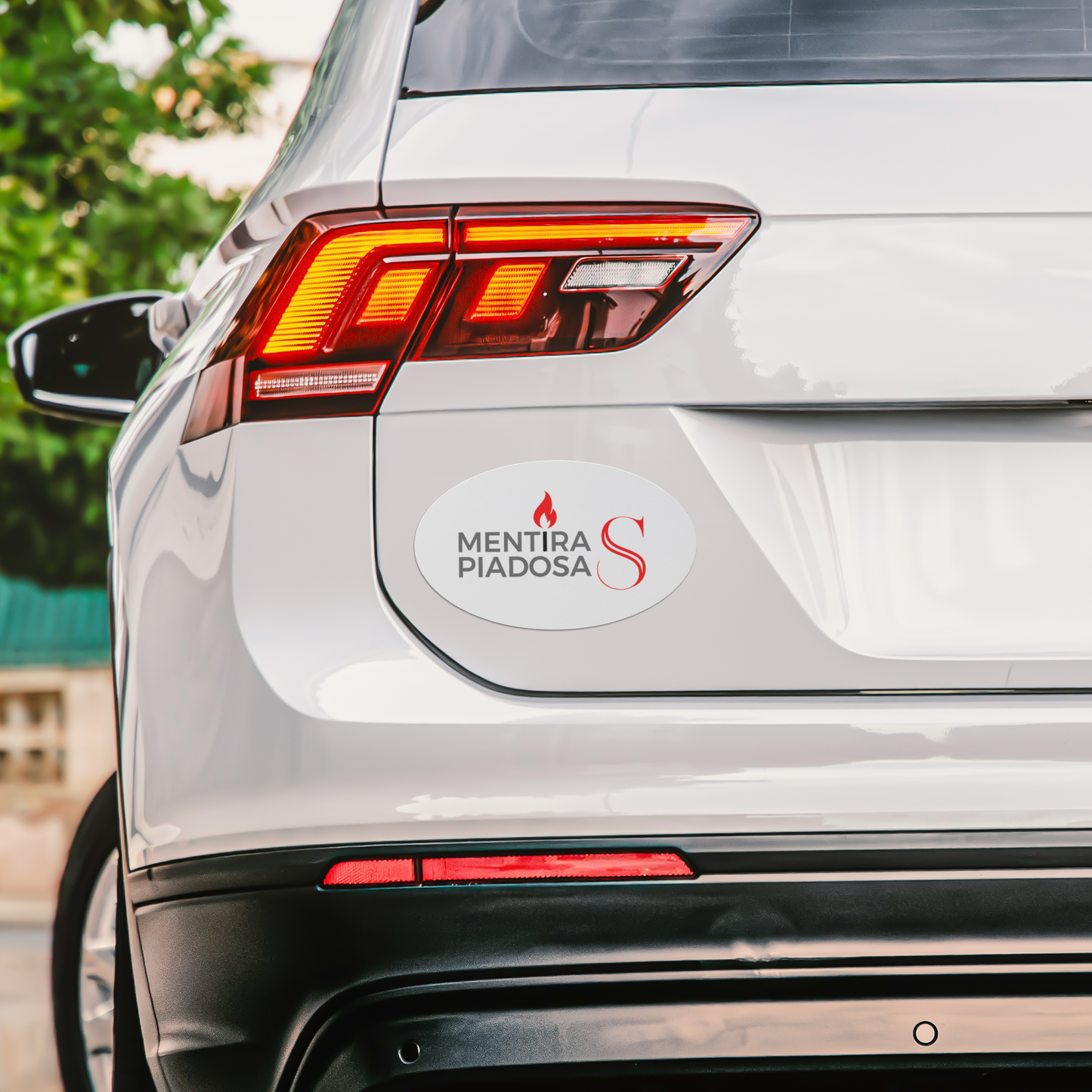 Oval_Magnet_-_Delux_OvalCarMagnet_Bumper_H_AS_Mockup.png